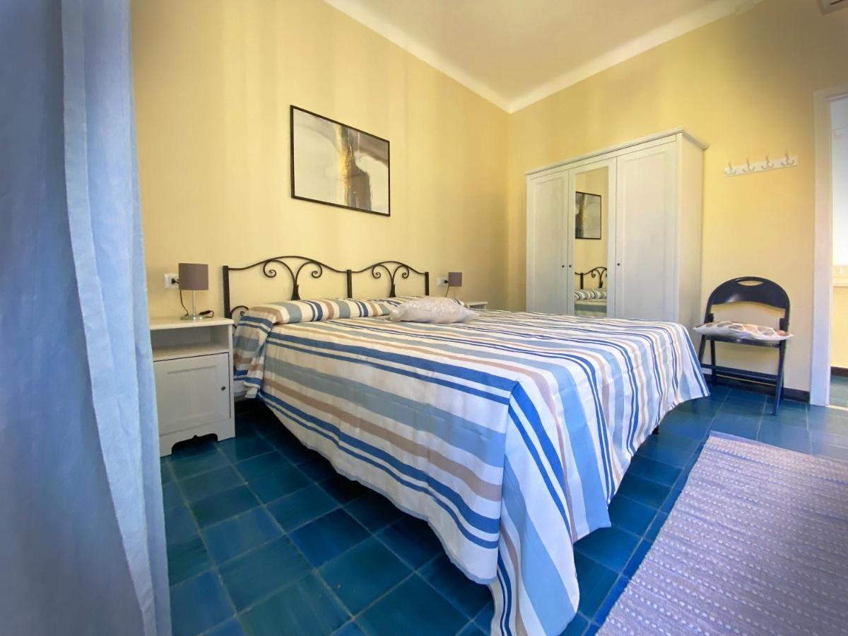 Il Portico Apartment Монтеросо ал Маре Екстериор снимка