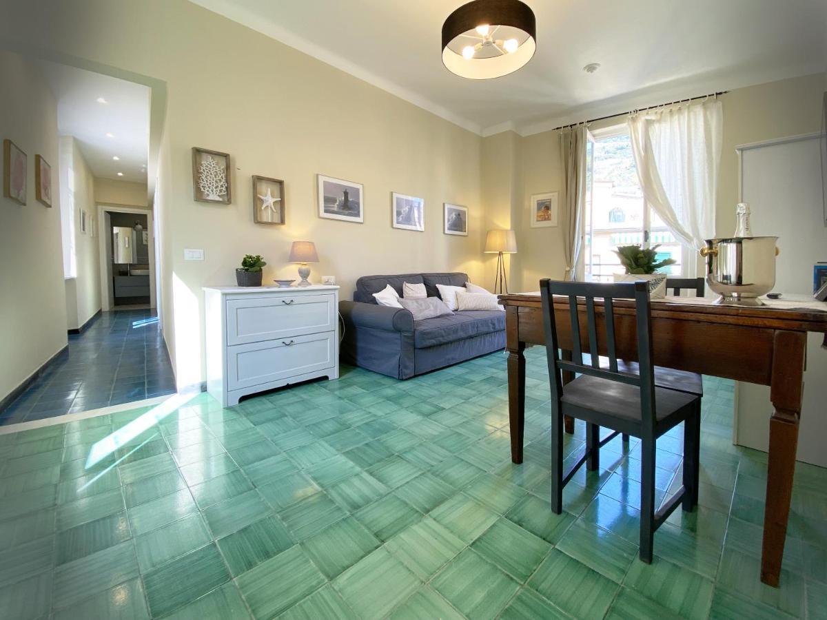 Il Portico Apartment Монтеросо ал Маре Екстериор снимка