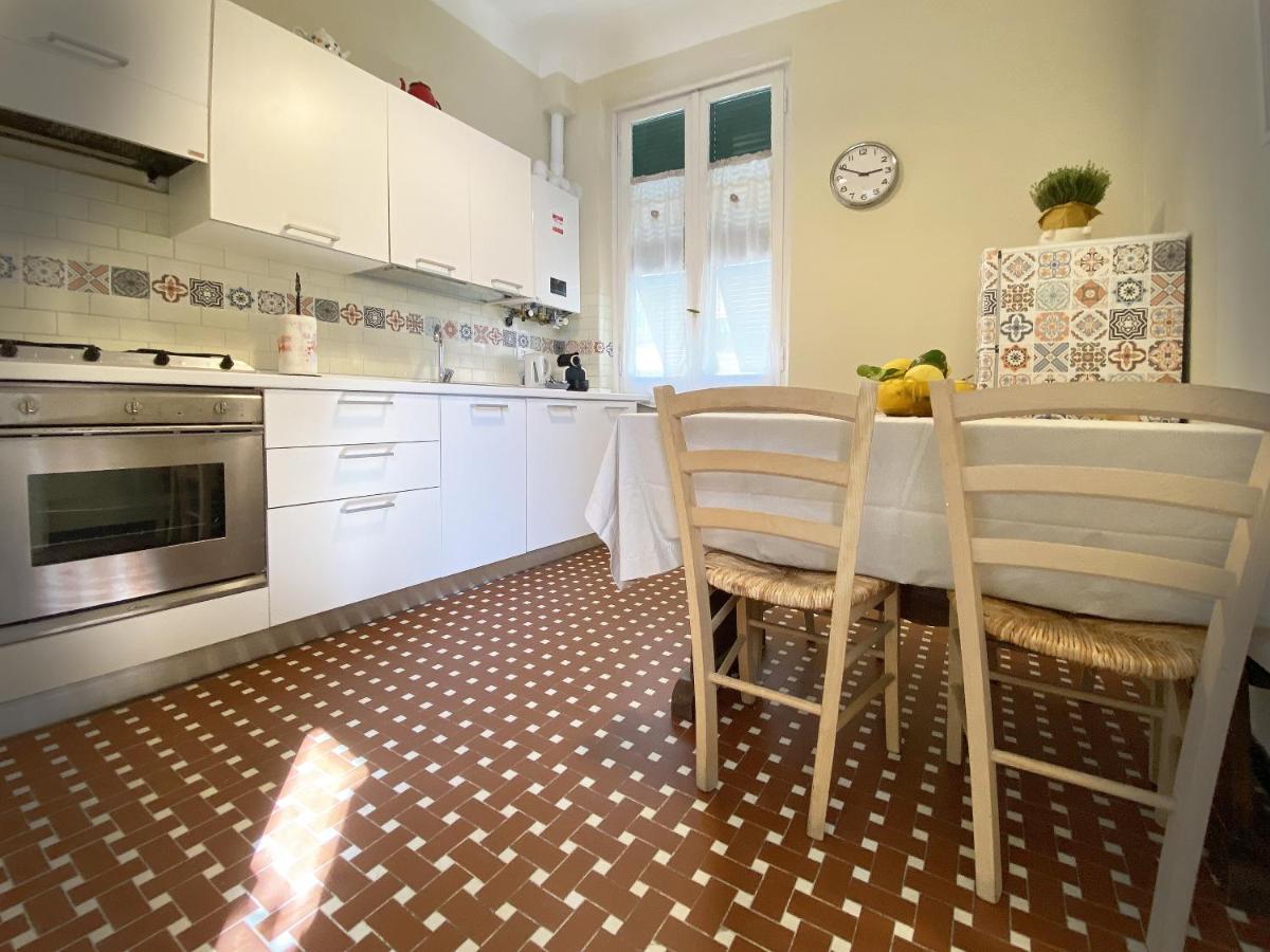 Il Portico Apartment Монтеросо ал Маре Екстериор снимка