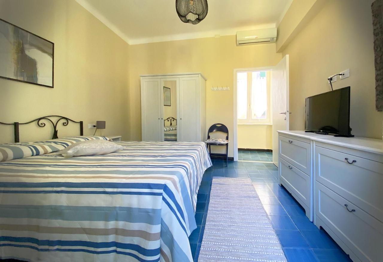 Il Portico Apartment Монтеросо ал Маре Екстериор снимка